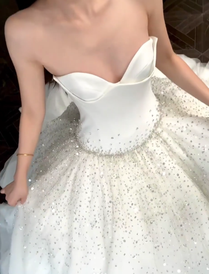 Stunning Ball Gown Strapless Exquisite Beaded White Satin Tulle Long Wedding Dress SH5094