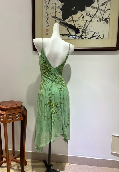 Vintage A Line Spaghetti Straps Embroidered Beaded Chiffon Graduation Prom Dress SH5275