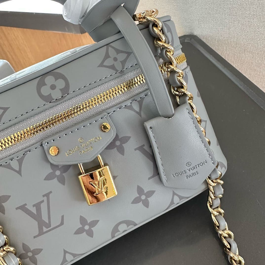Louis Vuitton M12427 Vanity Chain Pouch