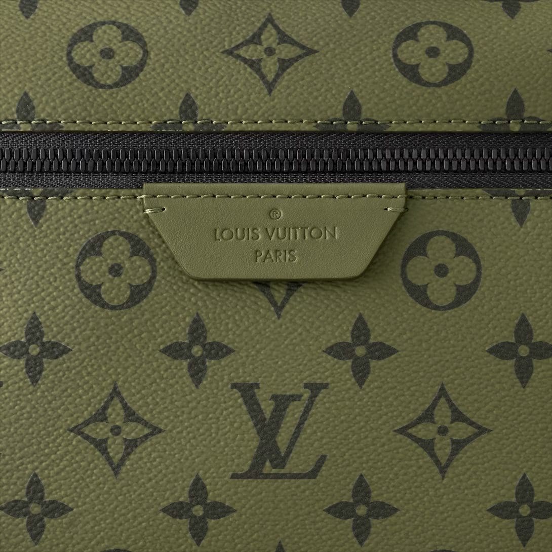 Louis Vuitton Discovery Backpack PM M46802