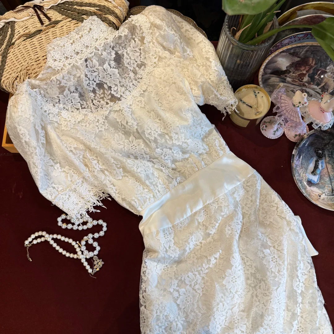 Vintage A Line High Neck White Lace Prom Dress Wedding Dress SH5562