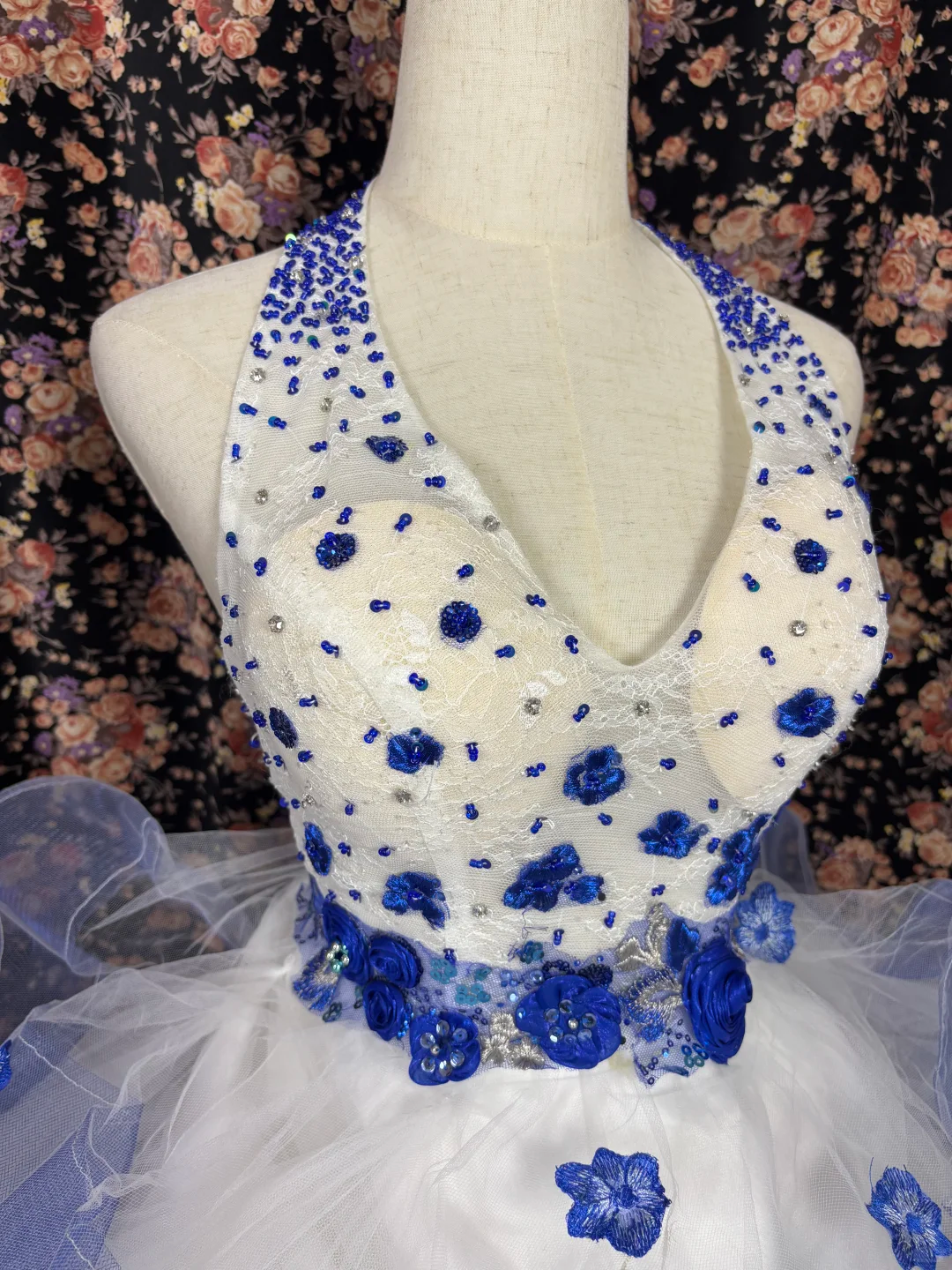 Vintage Blue-White Ball Gown Beaded Layered Organza Prom Dress Sweet 16 Dress SH5793