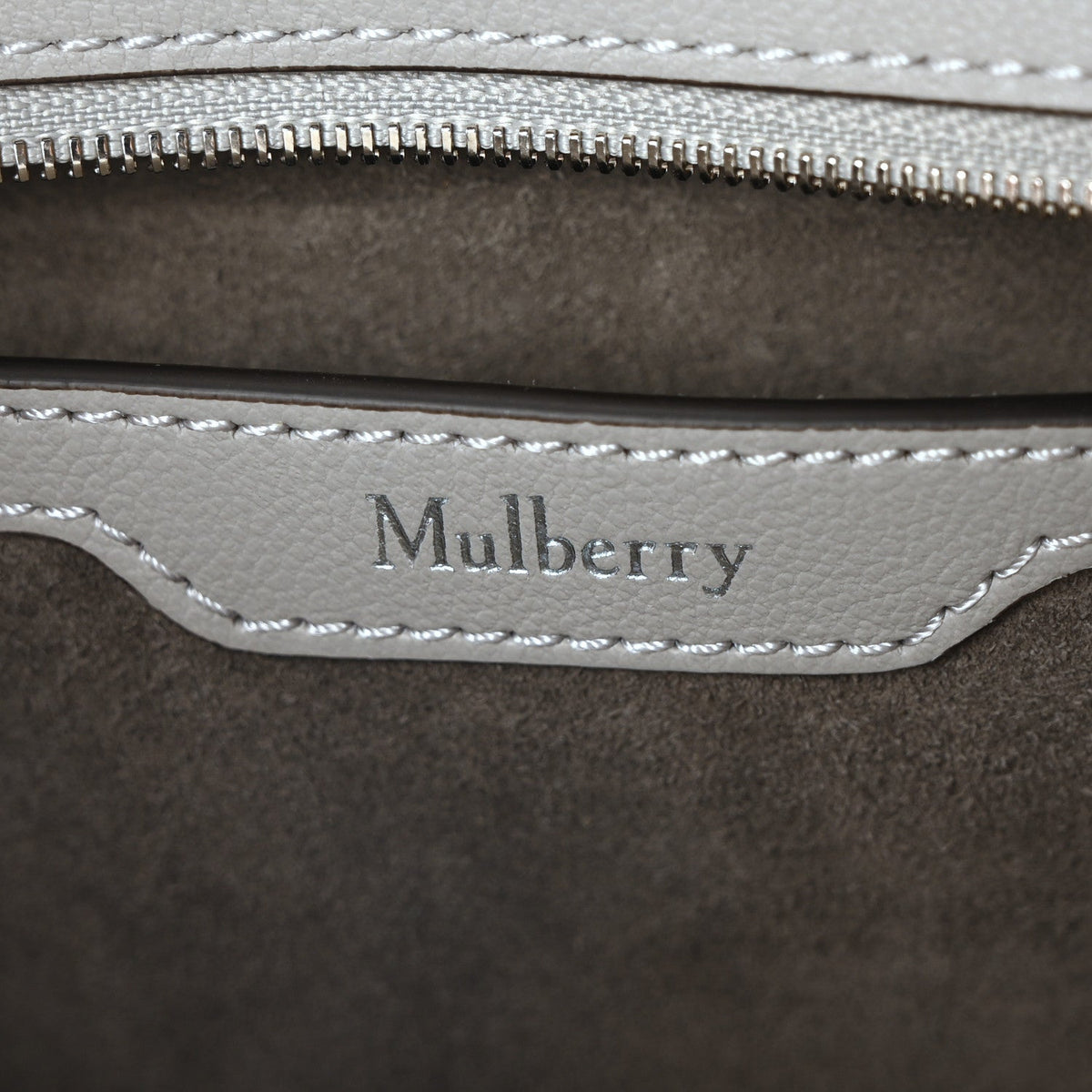 Micro Classic Grain Small Zipped Bayswater Grey