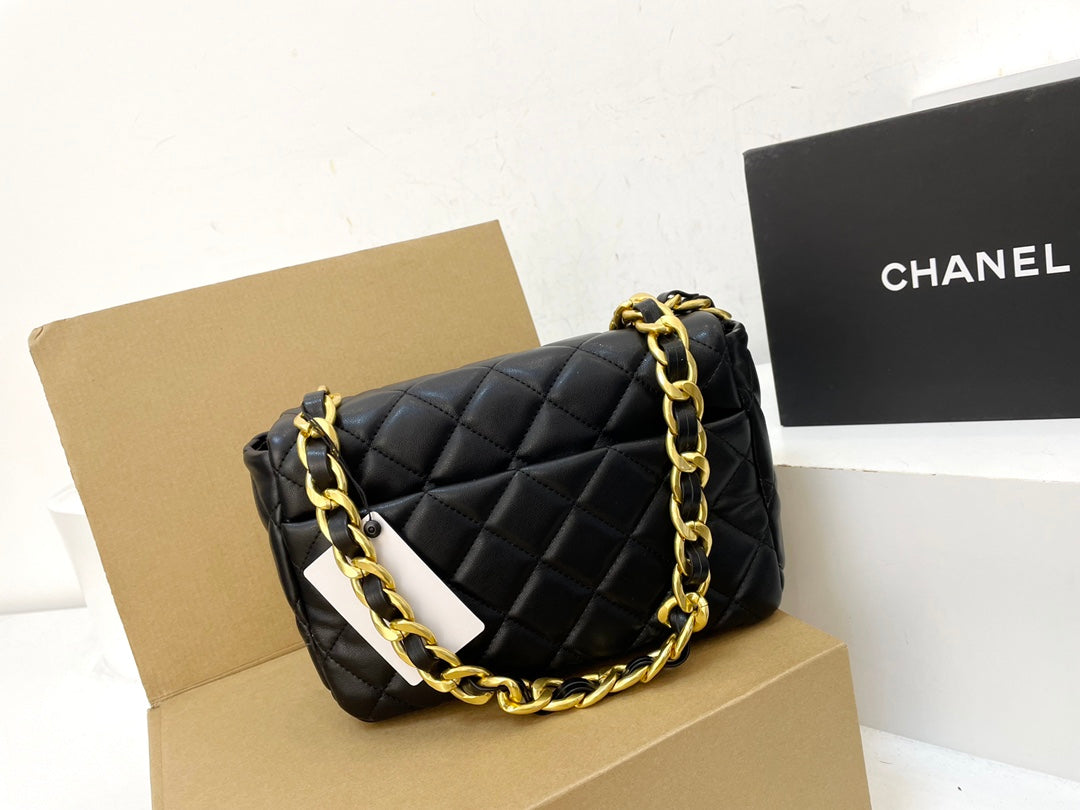 Chain Messenger Bag