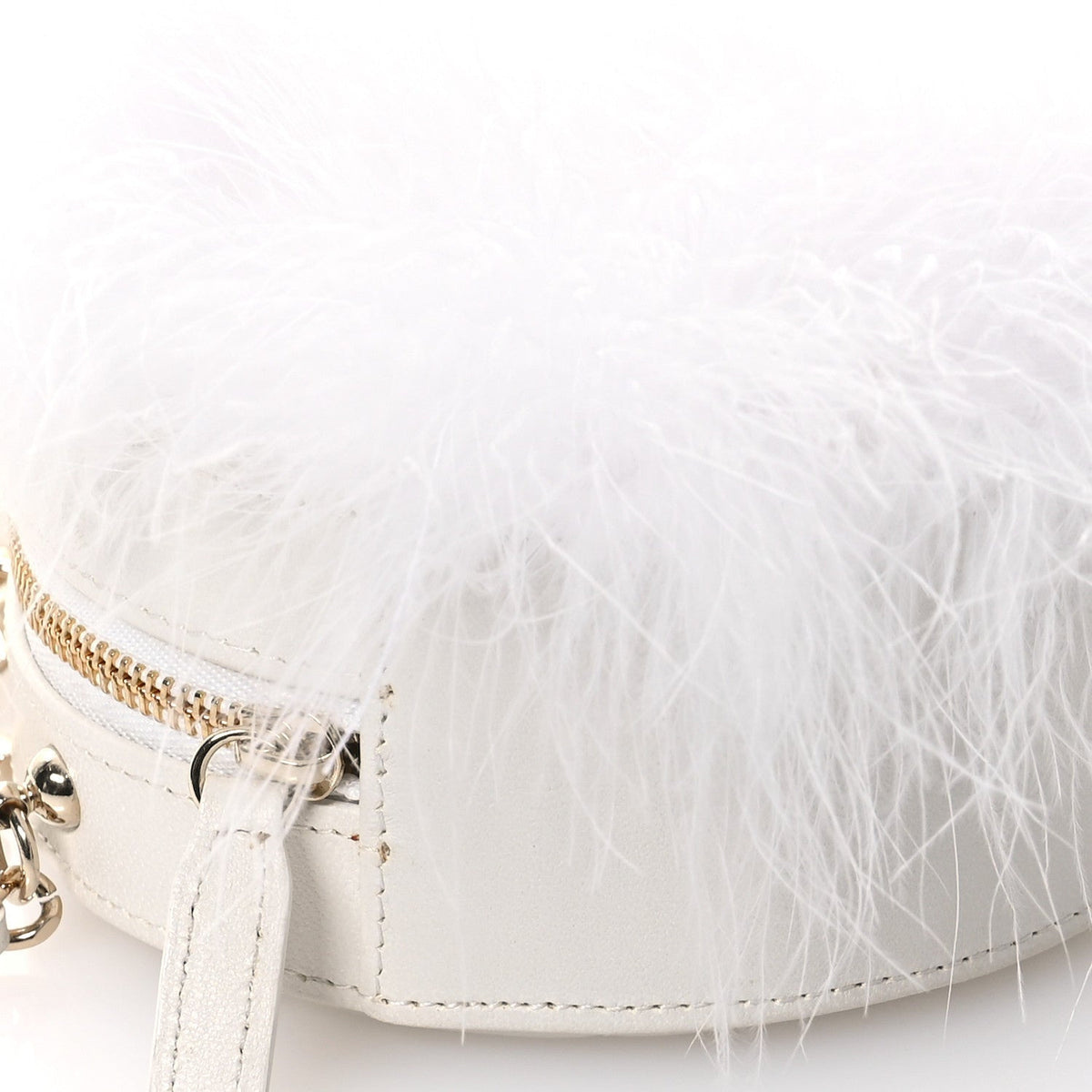 Lambskin Fur Quilted Round Clutch With Chain Ivory