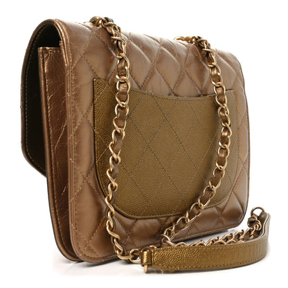 Metallic Calfskin Caviar Quilted Chain Handle Flap Gold