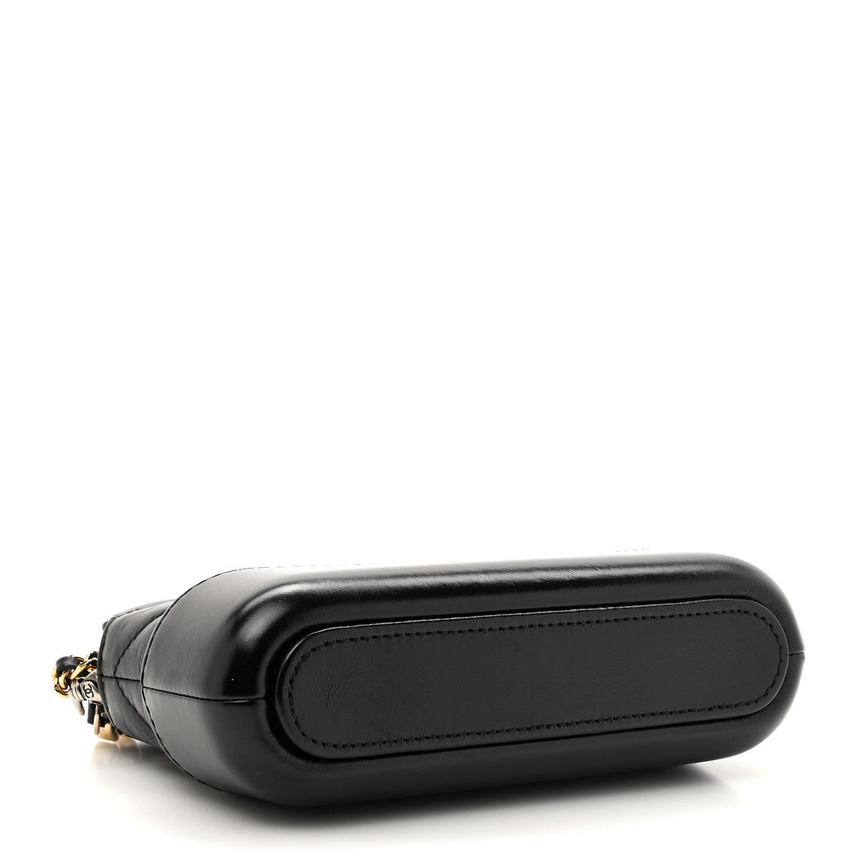 Aged Calfskin Chevron Quilted Small Gabrielle Clutch With Chain Black
