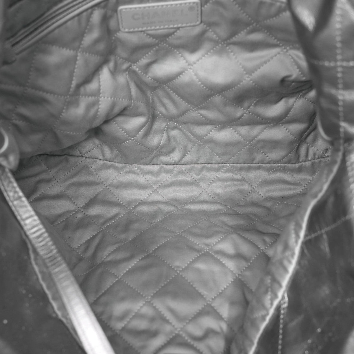 Metallic Calfskin Quilted Small Chanel 22 Silver