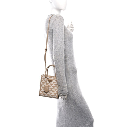 Jacquard Saffiano Triangolo Symbole Embroidered Micro Tote Corda Talco
