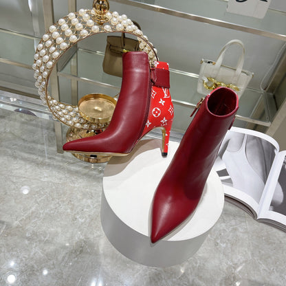 Premium LUV BOOTS 026