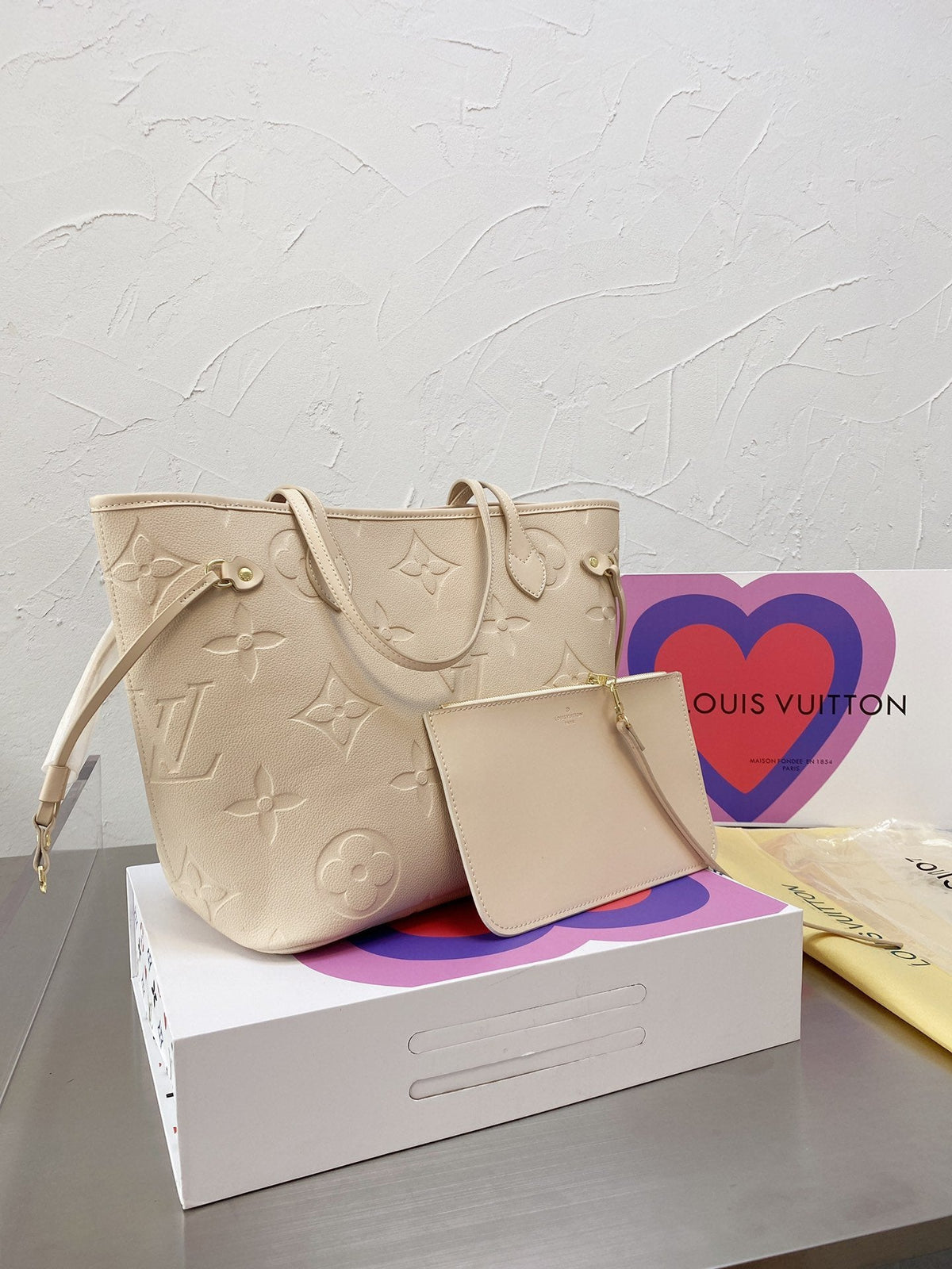 Louis Vuitton Neverfull