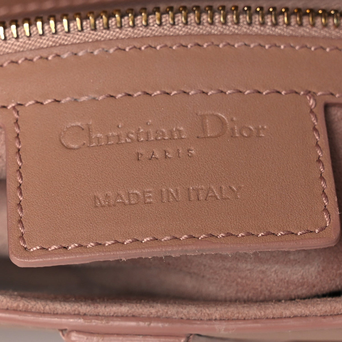 Ultra Matte Calfskin Saddle Bag Fard