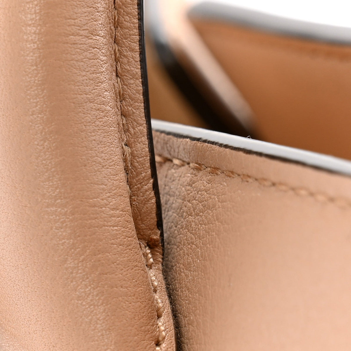 Small Classic Silky Calfskin Small Zipped Bayswater Maple