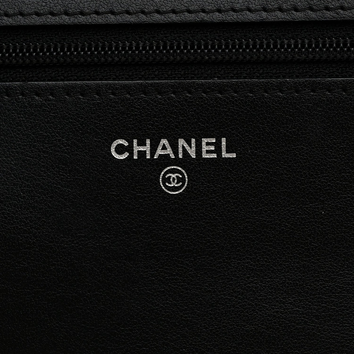 Caviar Quilted Boy Wallet On Chain WOC Black