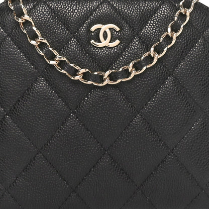 Caviar Quilted Classic Clutch With Chain Black