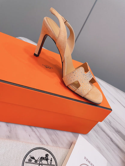 New HM HIGH HEELS 002