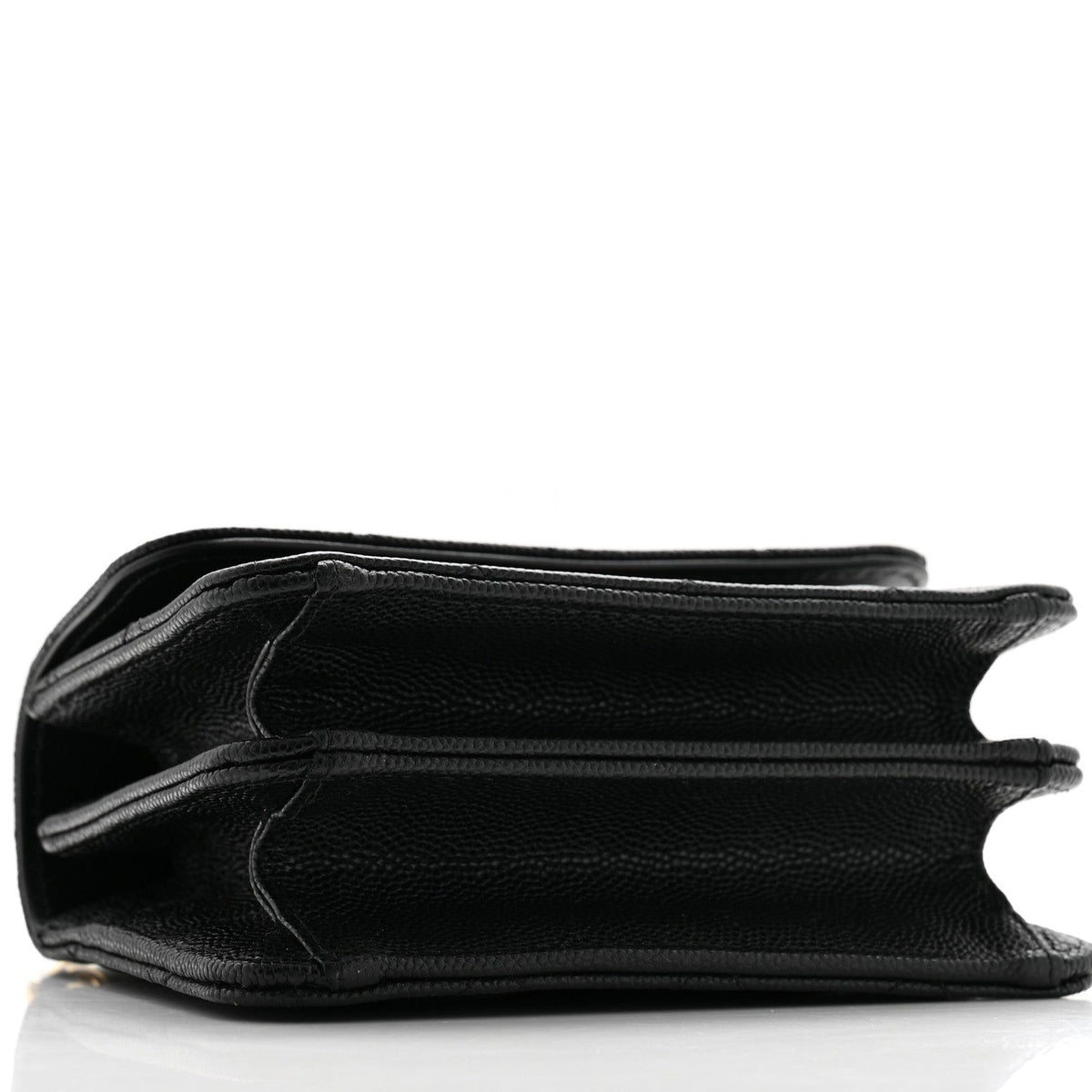 Shiny Caviar Quilted Clutch With Chain Black