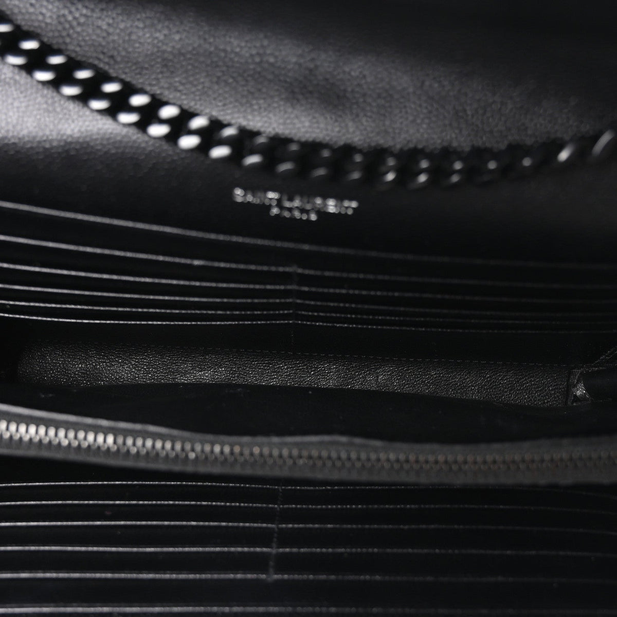 Grain De Poudre Matelasse Chevron Monogram Monochrome Chain Wallet Black