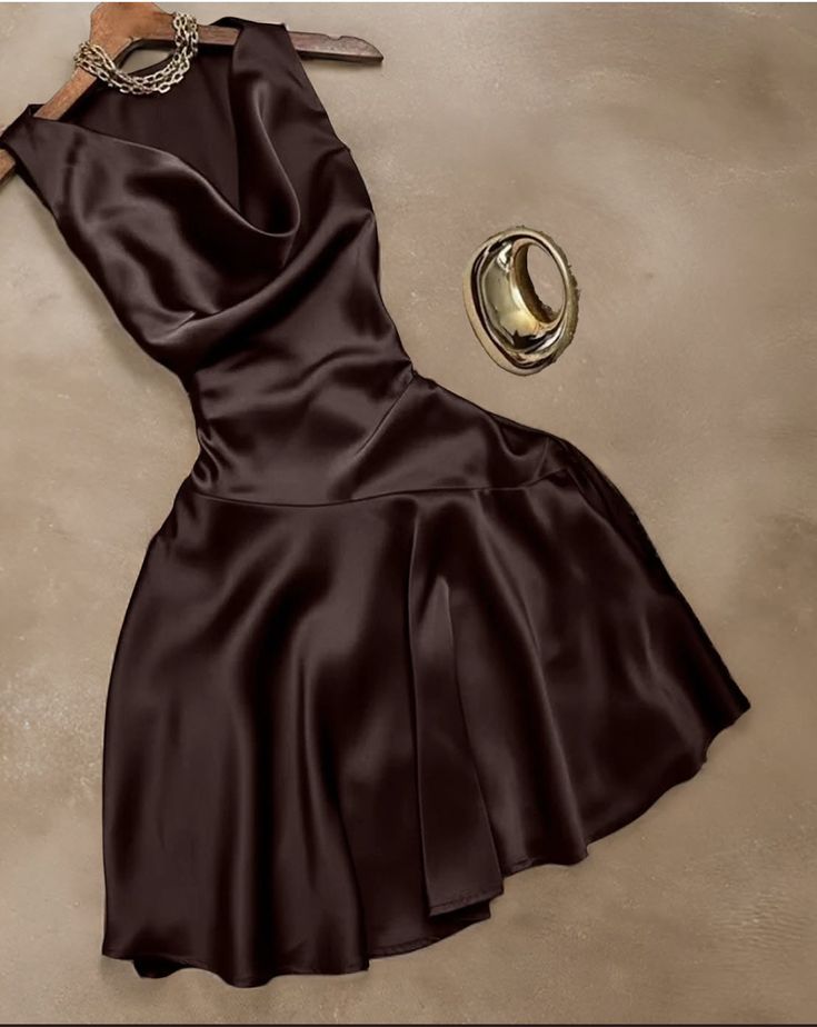 Summer A Line Flowing Neckline Dark Brown Satin Short Homecoming Dress Outfits SH5711