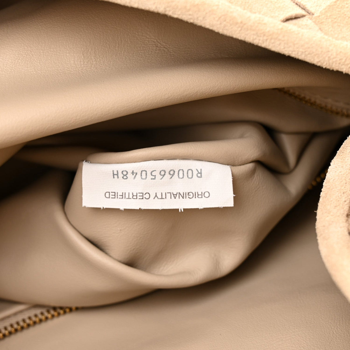 Suede Intrecciato Large Hop Ecru