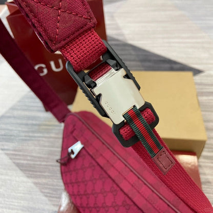GUCCI Small GG crossbody bag