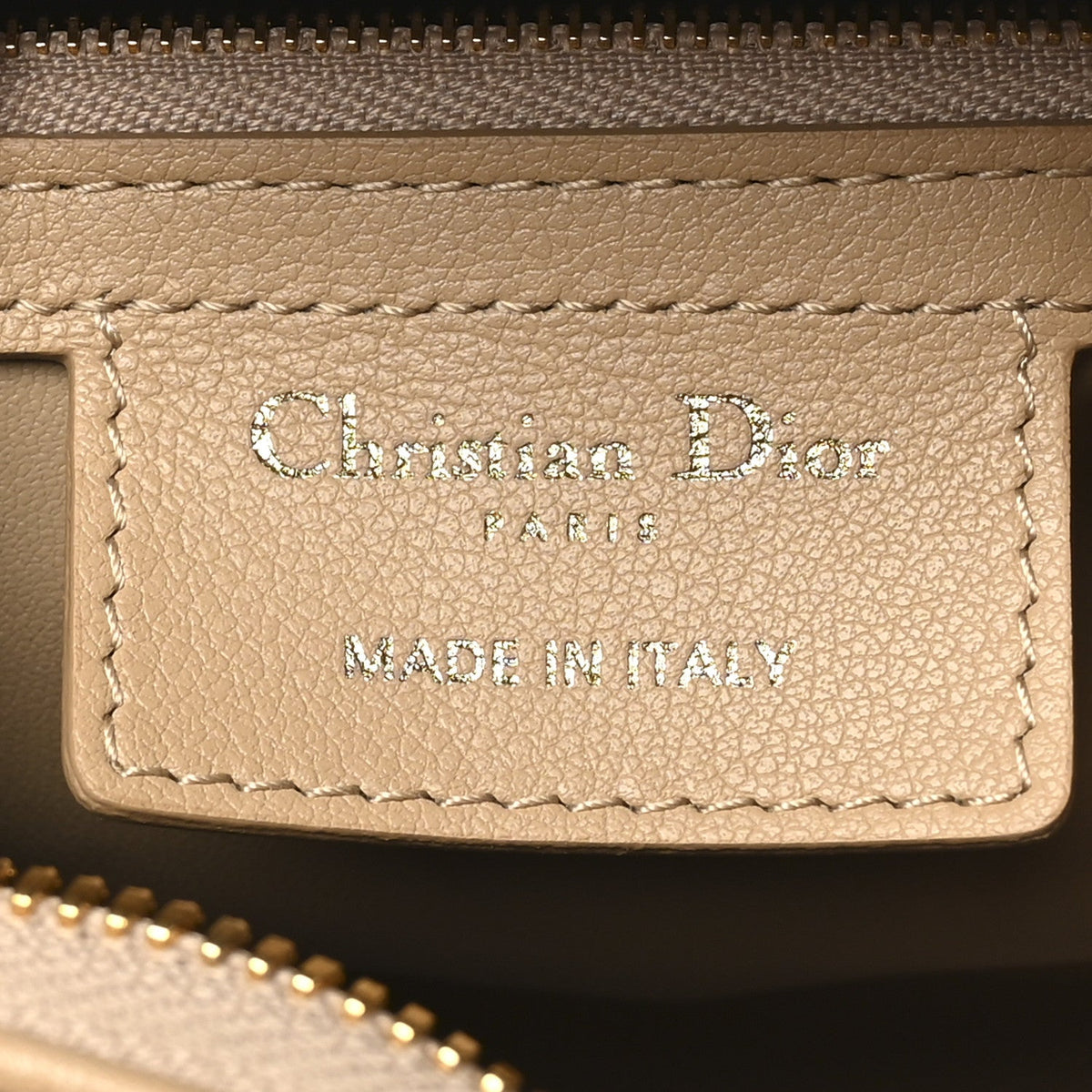 Calfskin Macrocannage Groove 20 Bag Biscuit