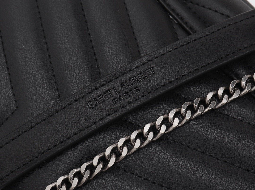 Saint Laurent Women Loulou Small in Quilted