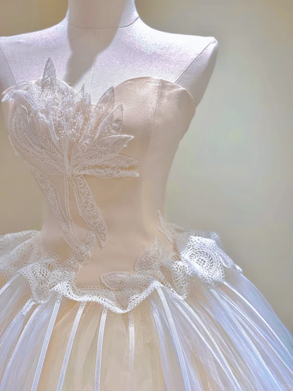 Beautiful Sweetheart A-Line Tulle Appliques Wedding Dress Long Prom Gown, D462