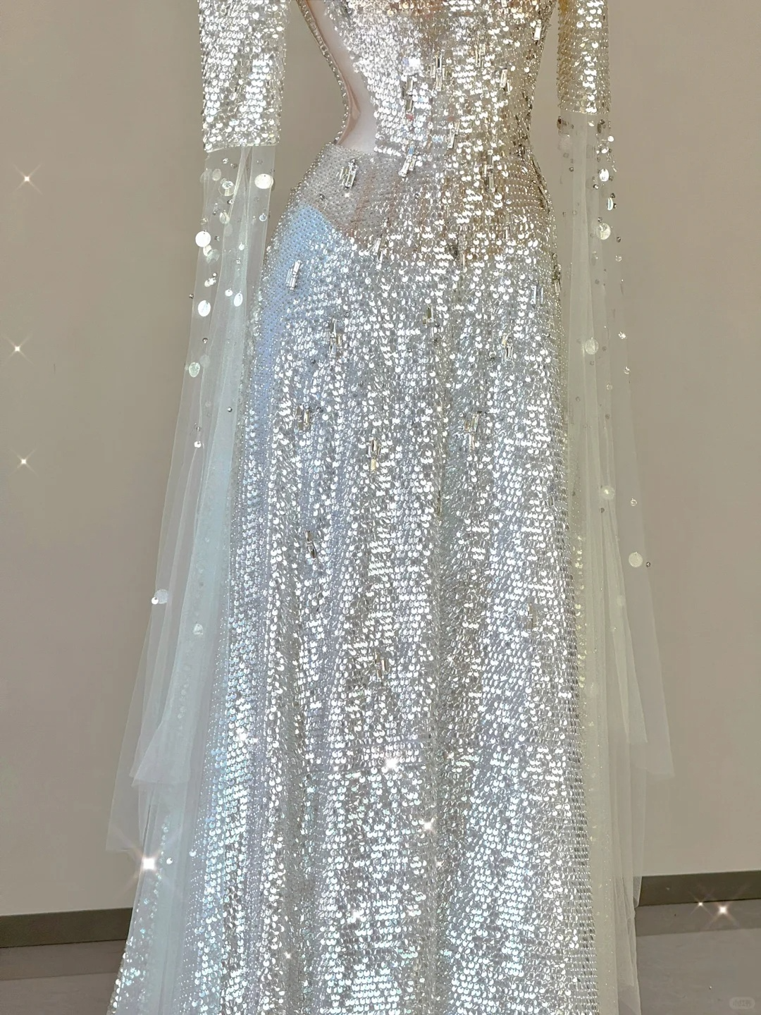 Champagne Long Sleeves A-Line Sequins Long Formal Prom Dress Evening Gown, D467