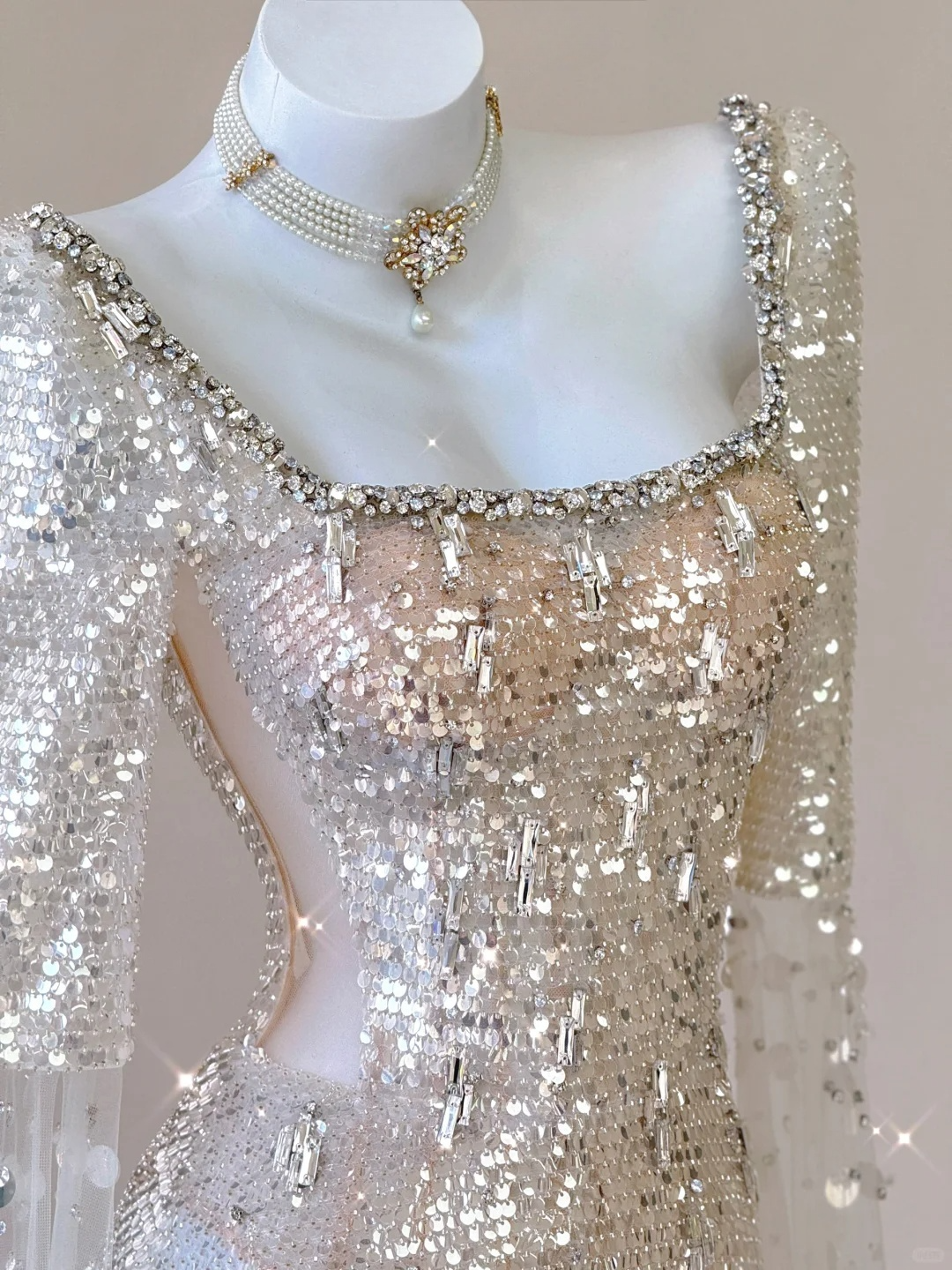 Champagne Long Sleeves A-Line Sequins Long Formal Prom Dress Evening Gown, D467
