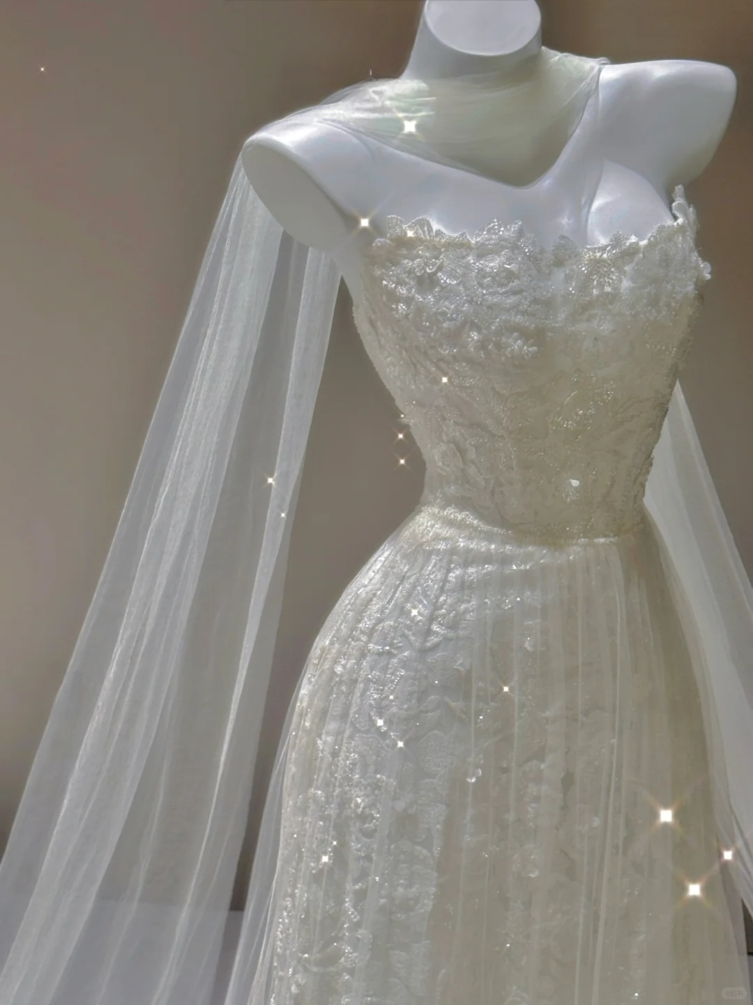 Elegant Sweetheart Neck A-Line Tulle Wedding Dress Long Evening Gown, D471
