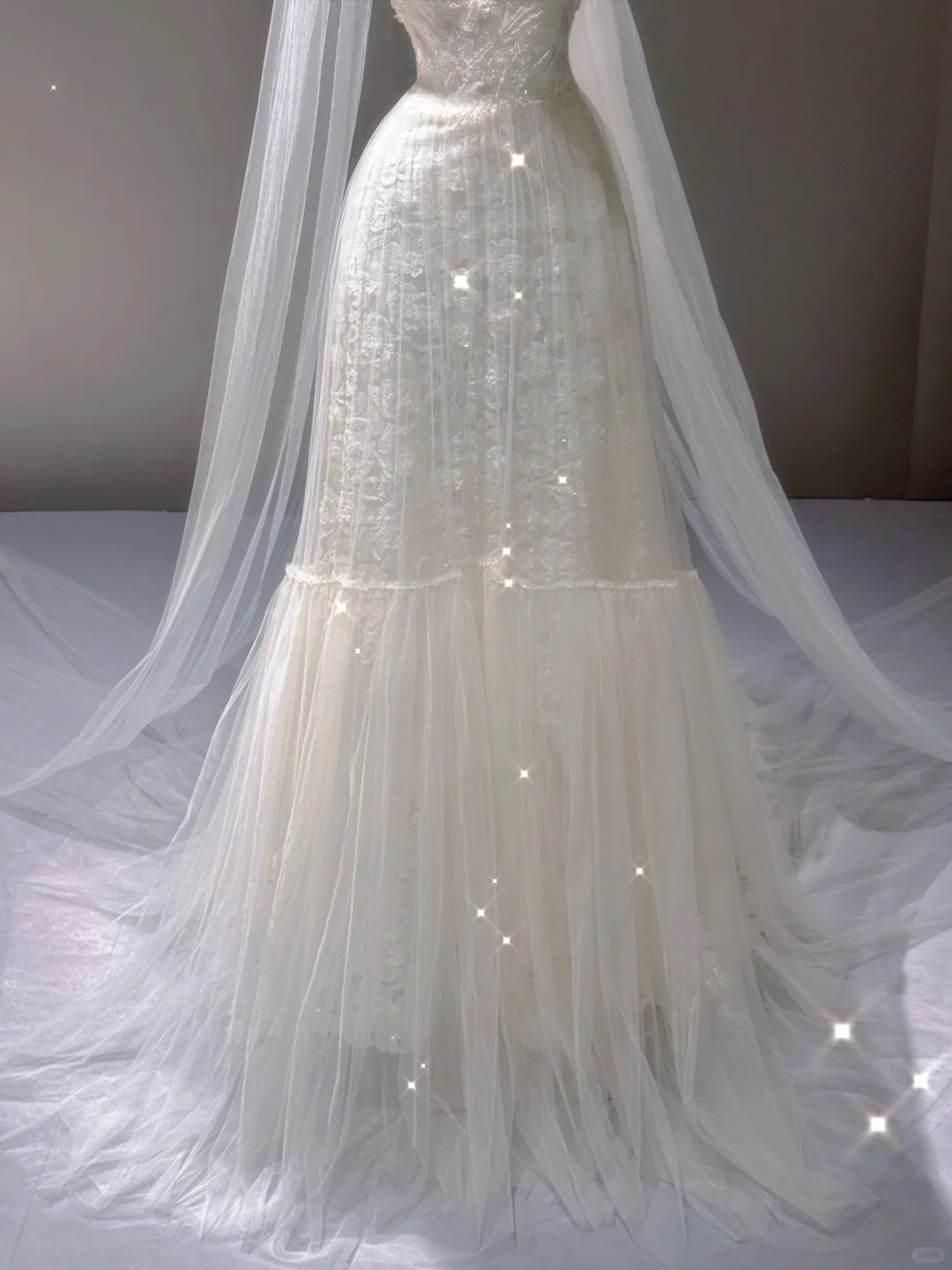 Elegant Sweetheart Neck A-Line Tulle Wedding Dress Long Evening Gown, D471