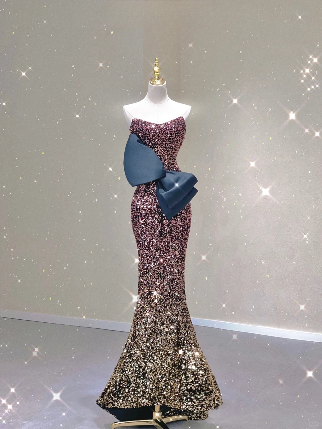 Gorgeous Gradient Strapless Mermaid Sequins Long Prom Dress Evening Gown, D476