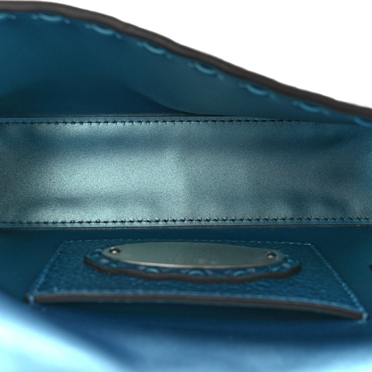 Metallic Cuoio Roma Sellerissima Nappa Sintetica Tape Stitch Mini Baguette Placca Argento