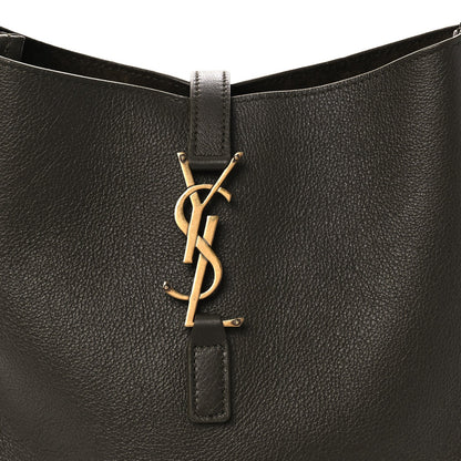 Smooth Calfskin Small Le 5 A 7 Soft Hobo Light Musk