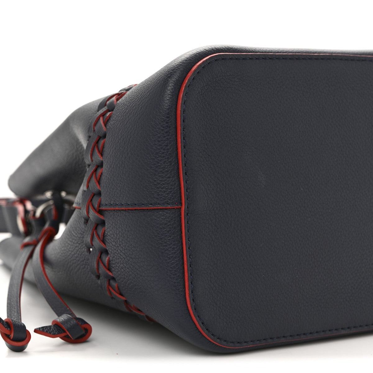 Soft Calfskin Braided Lockme Bucket Marine Rouge