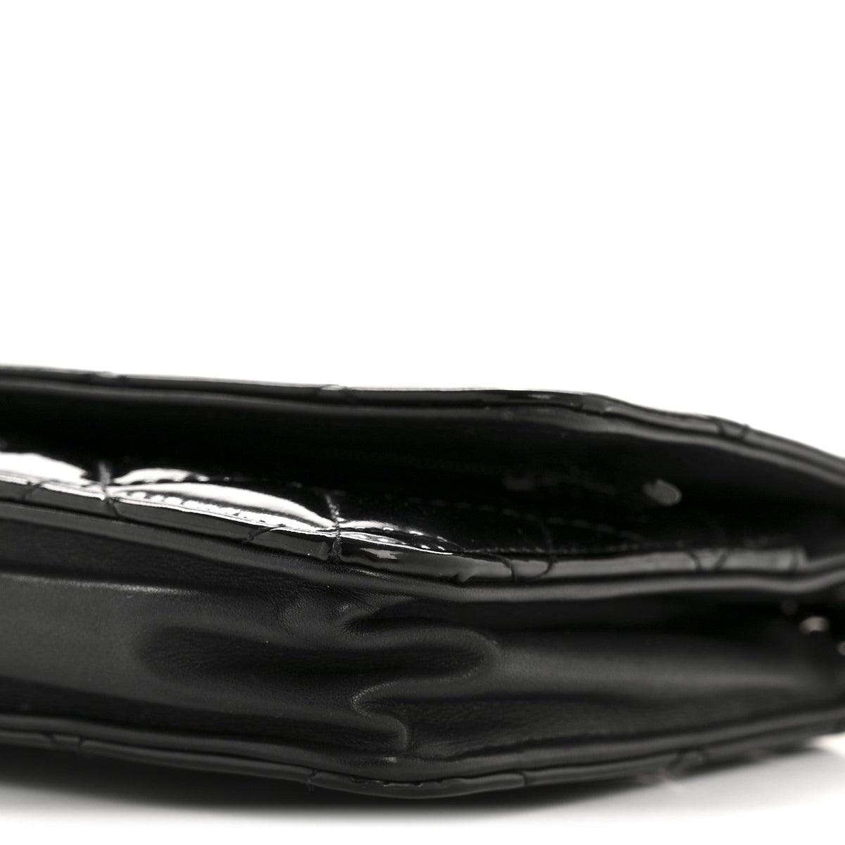 Patent Quilted Wallet On Chain WOC Black