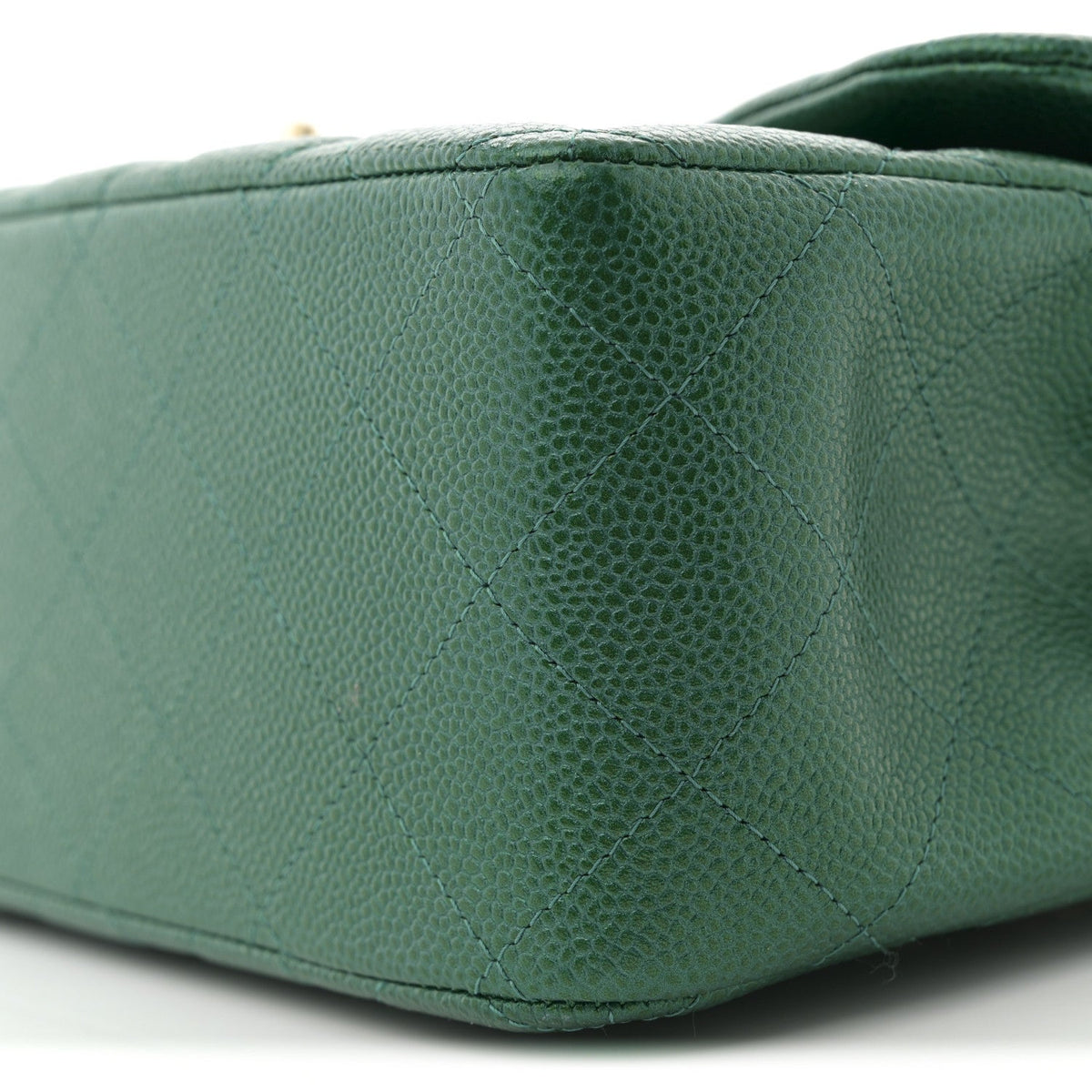 Metallic Caviar Quilted Jumbo Double Flap Green
