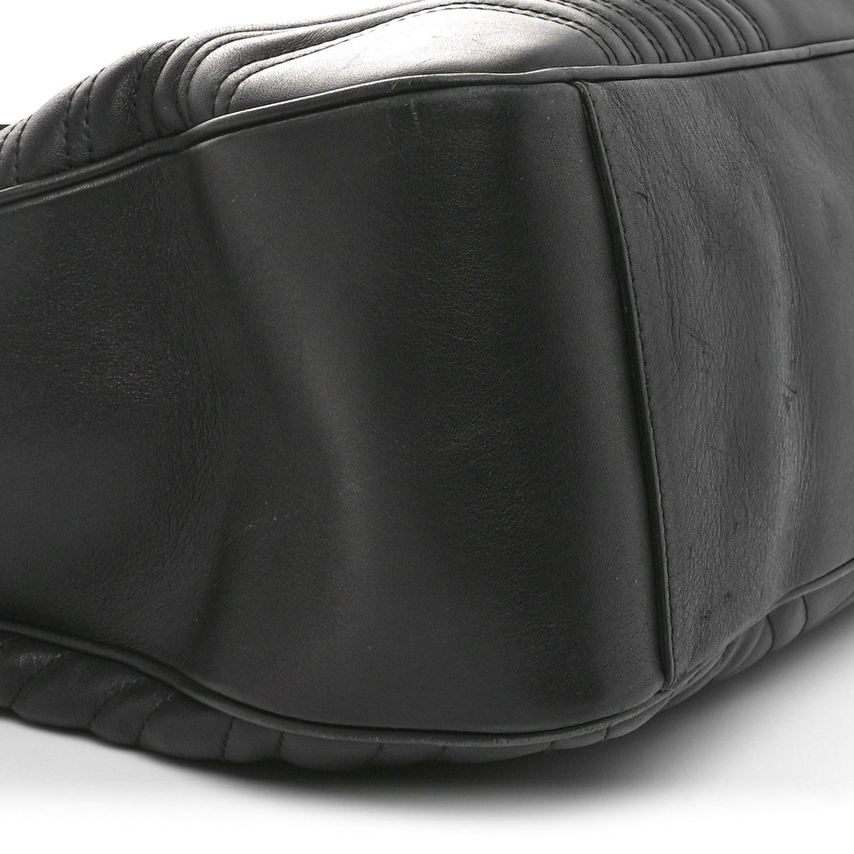 Calfskin Matelasse Maxi GG Marmont Top Handle Shoulder Bag Black