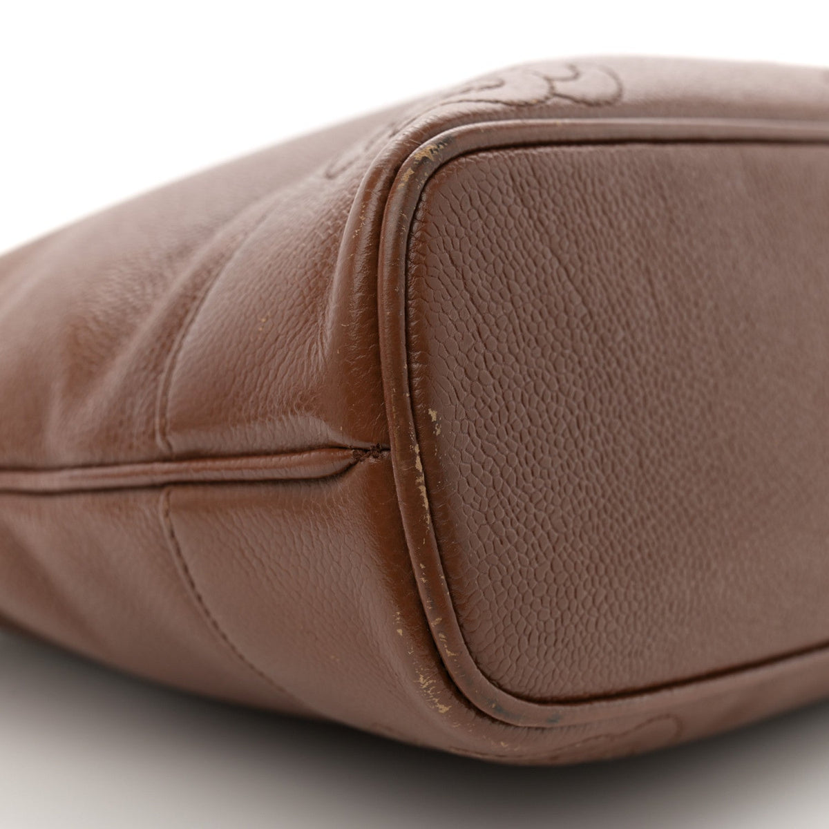 Caviar CC Shoulder Bag Brown
