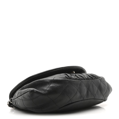 Lambskin Half Moon Wallet On Chain WOC Black