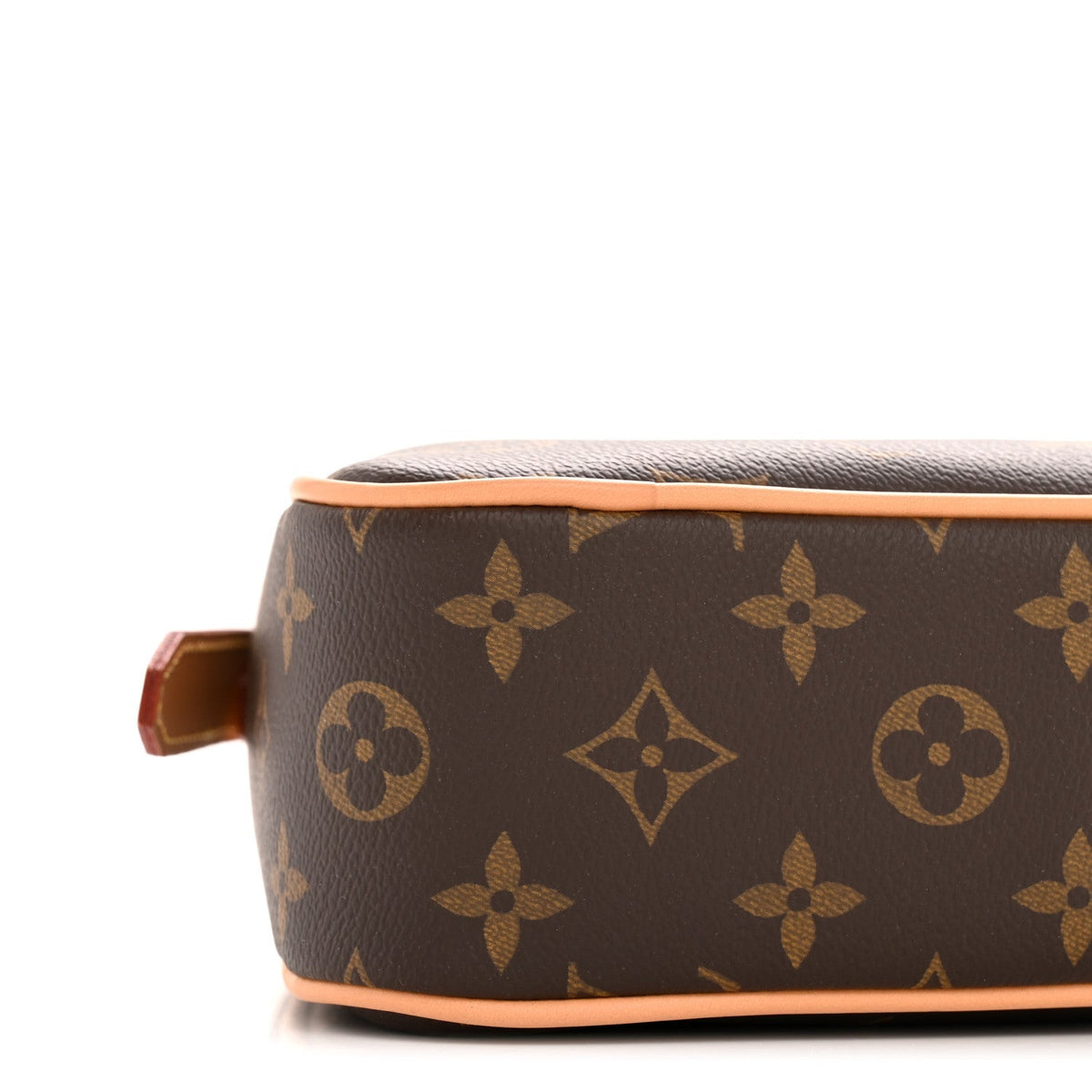 Monogram Game On Coeur