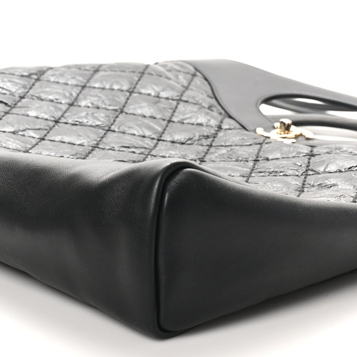 Crumpled Calfskin Quilted 31 Large Shopping Bag Black