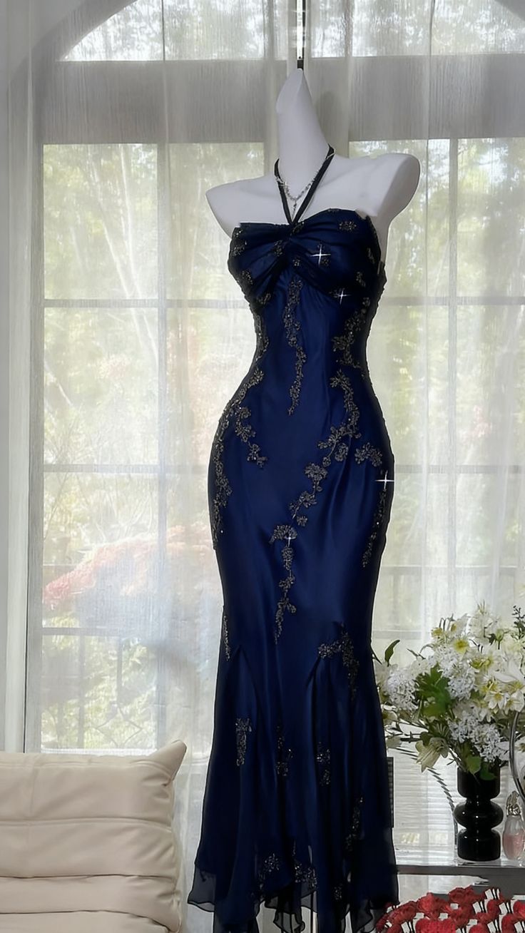 Vintage Green Mermaid Halter Beaded Chiffon Prom Dress SH5071