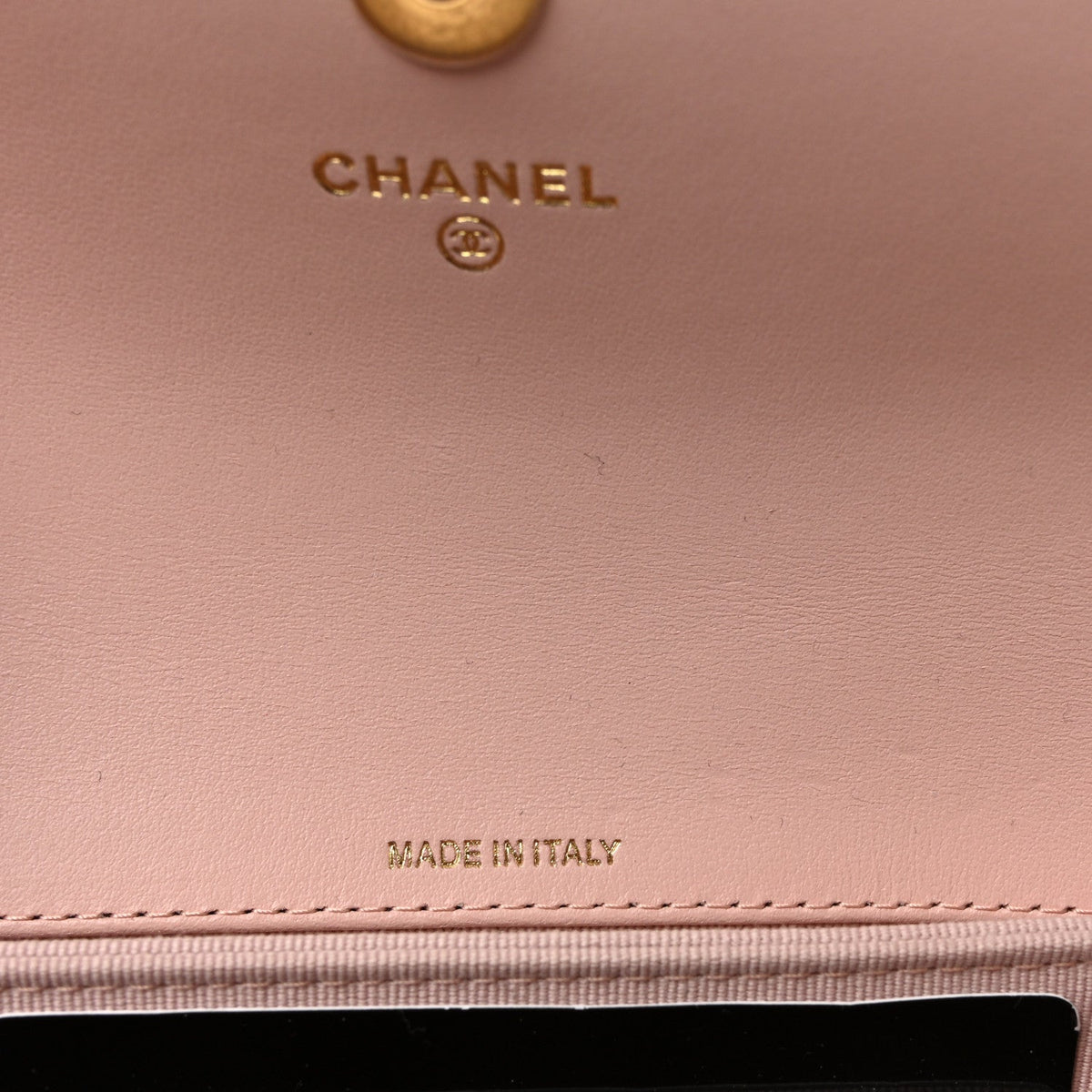 Lambskin Quilted Chanel 19 Flap Clutch Light Pink