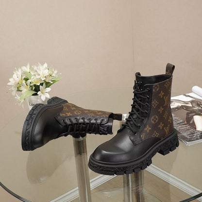 Premium LUV BOOTS 004