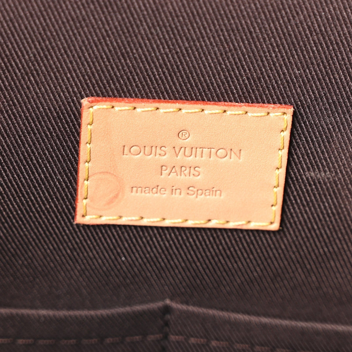 Monogram Cluny MM Papyrus Creme