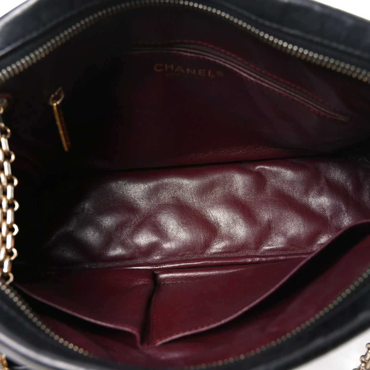 Aged Calfskin Quilted Medium Reissue Camera Case Black