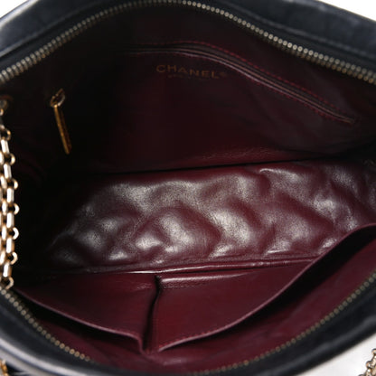 Aged Calfskin Quilted Medium Reissue Camera Case Black