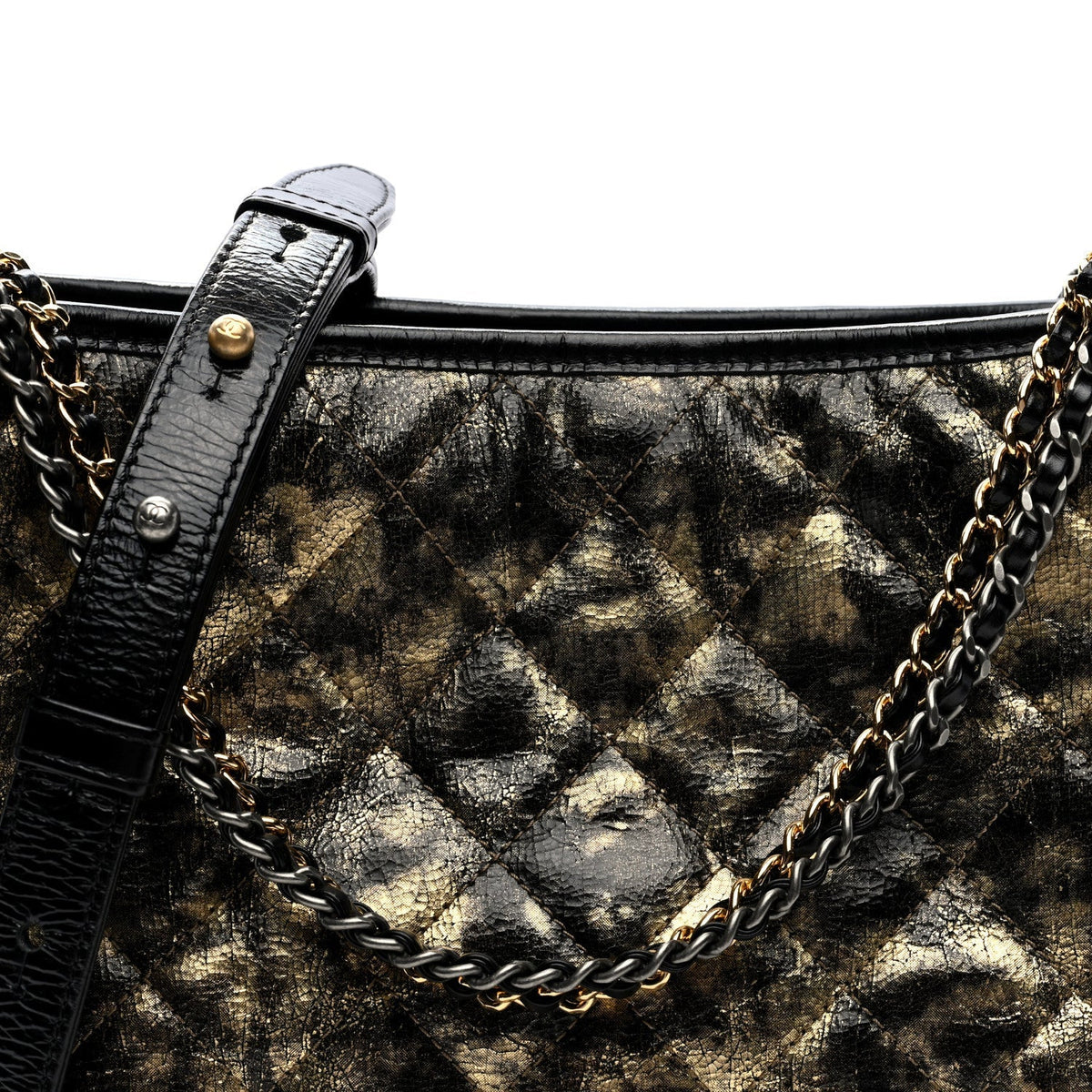 Metallic Crumpled Goatskin Quilted Medium Gabrielle Hobo Black Gold